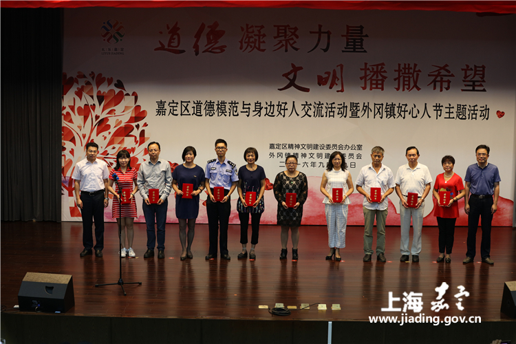 1efb6262d3ee450aa8d317f217ccd458.jpg